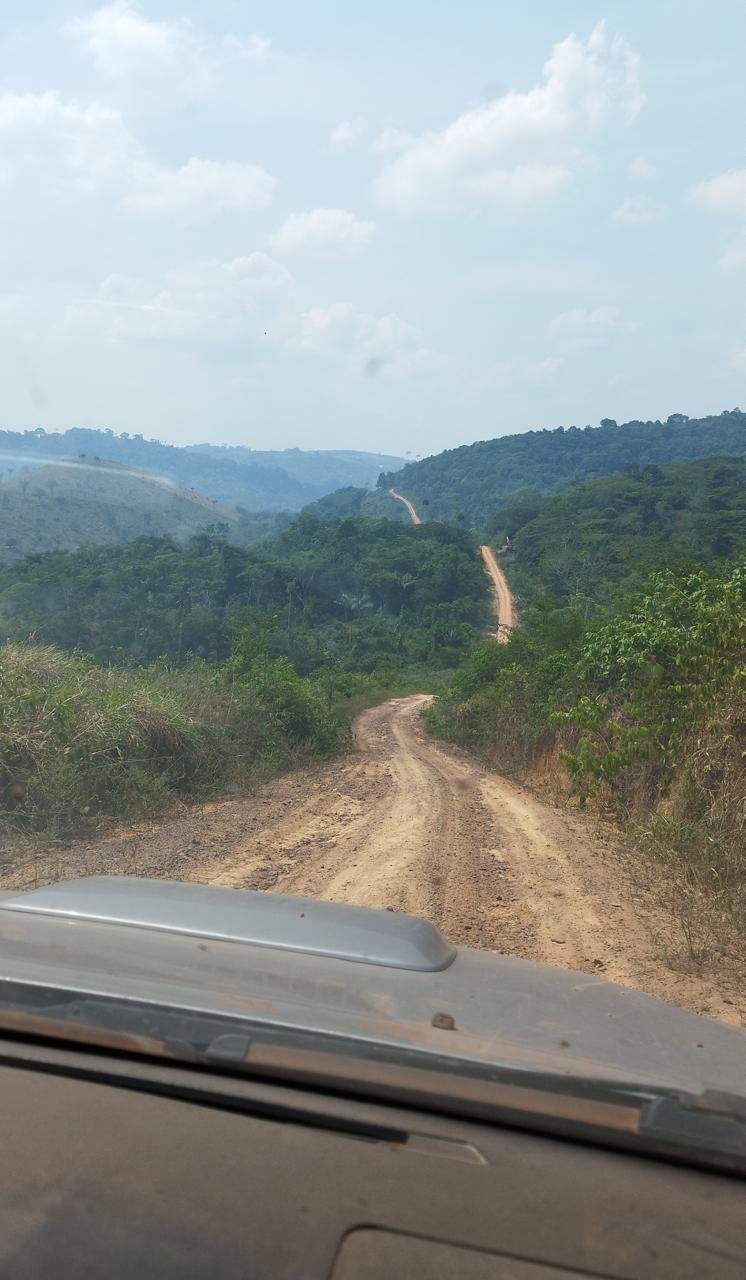 Acesso rural percorrido pela equipe SGL